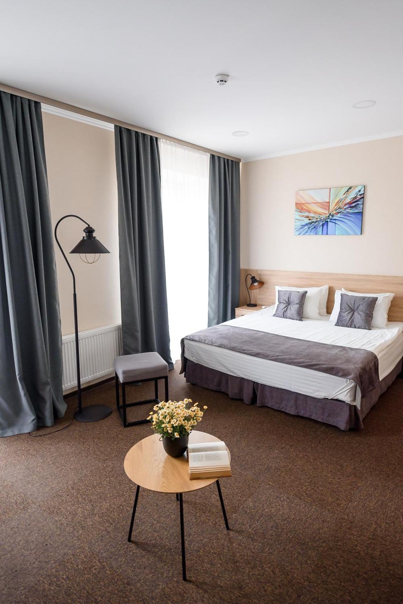 Nota Bene Loft Hotel Lviv Luaran gambar