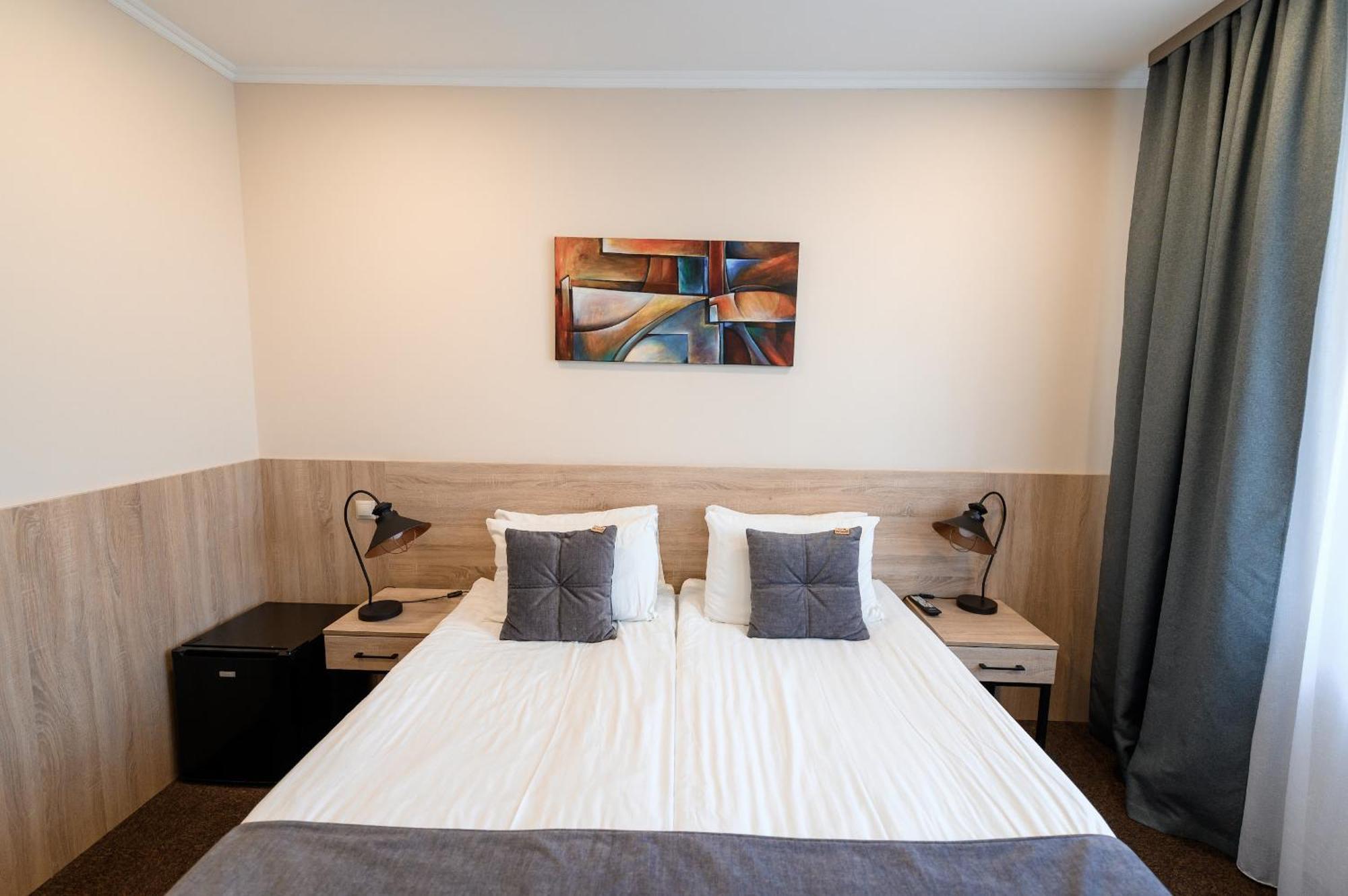 Nota Bene Loft Hotel Lviv Luaran gambar